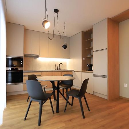 Liptovský Mikuláš Apartman Victory Port מראה חיצוני תמונה