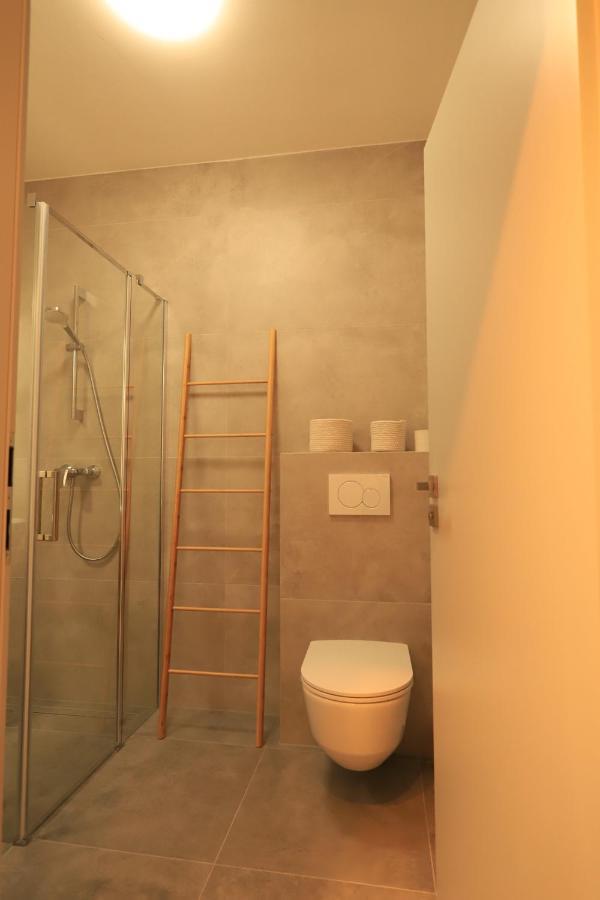 Liptovský Mikuláš Apartman Victory Port מראה חיצוני תמונה